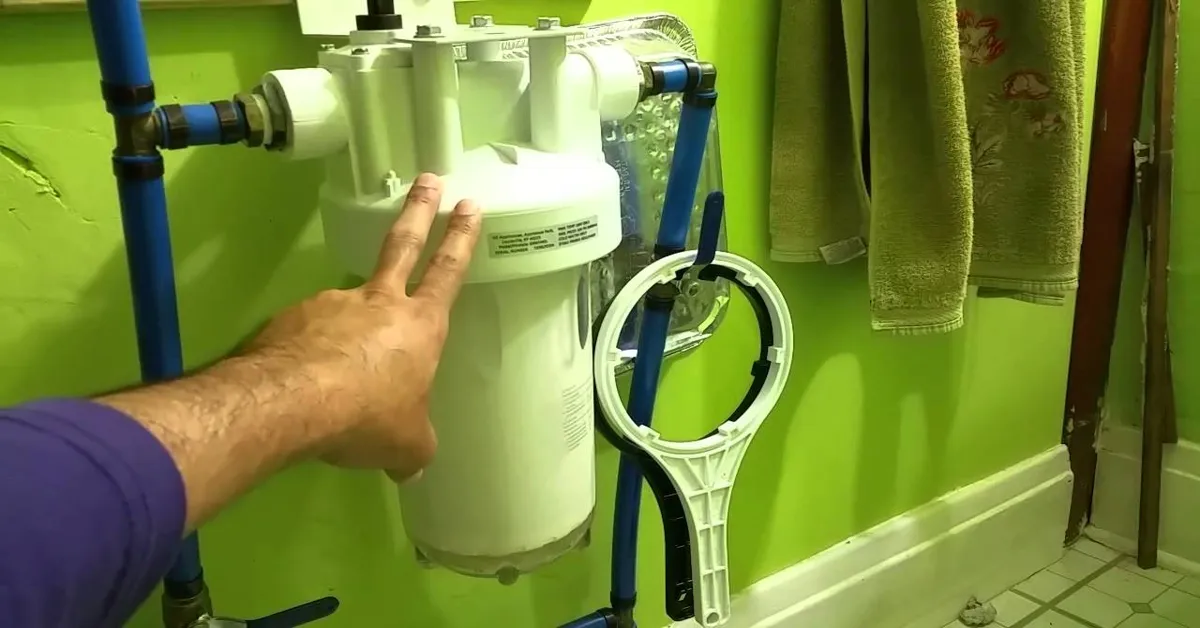 clean whole house water filter